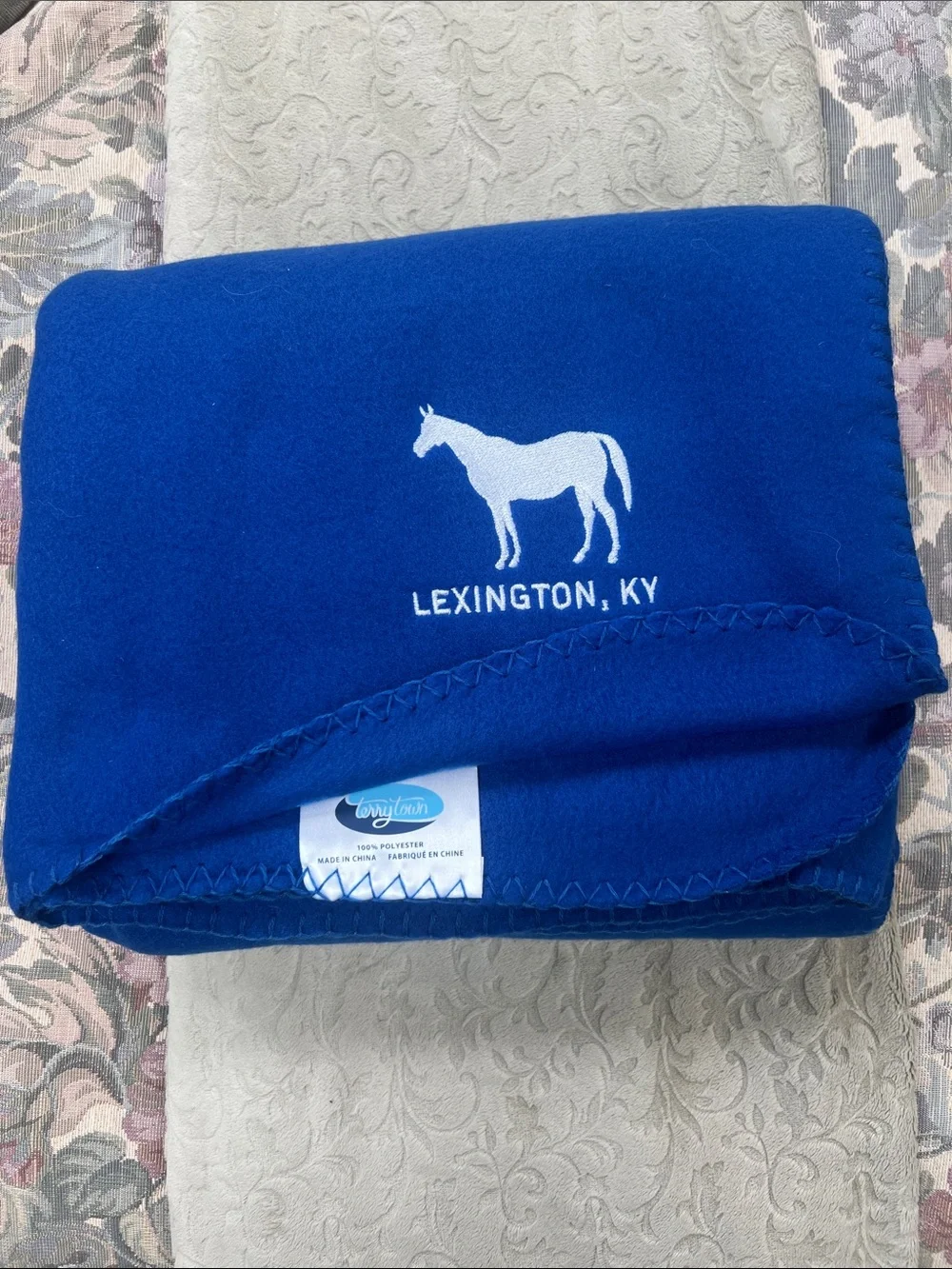Lexington KY Embroidered Silhouette 🐎 Horse Fleece Throw Royal Blue - Brand New!